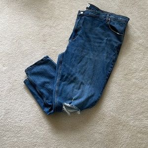 Abercrombie & Fitch distressed skinny jeans